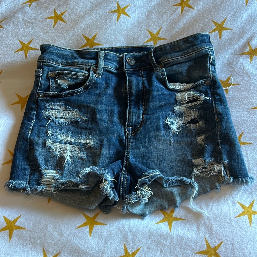 American Eagle Super Hi- Rise Denim Shorts